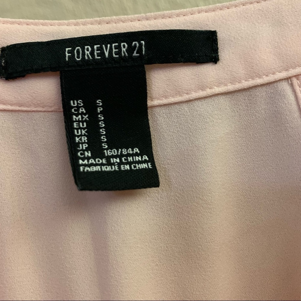 Forever 21 Sleeveless Halter Blush Pink Lace Embroidered Tank Blouse. Size Small - Picture 3 of 7